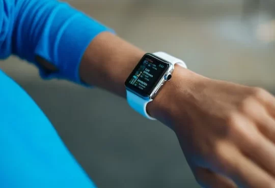 Best Fitness Trackers - Stay Fit with Top Wearables in 2024!