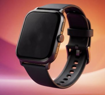 6 Luxury Smartwatch Brands Celebs & Influencers Swear By
